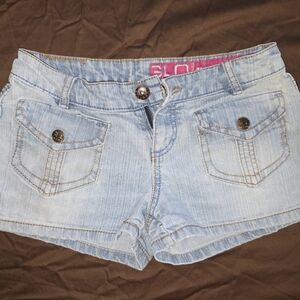 GLO Vintage jeans Women's Light Blue Denim Shorts Size 3